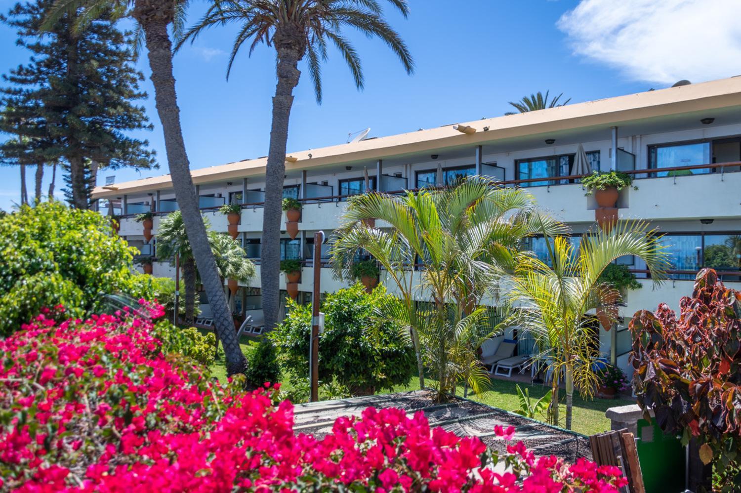 Apartamentos Nogalera Maspalomas  Bagian luar foto