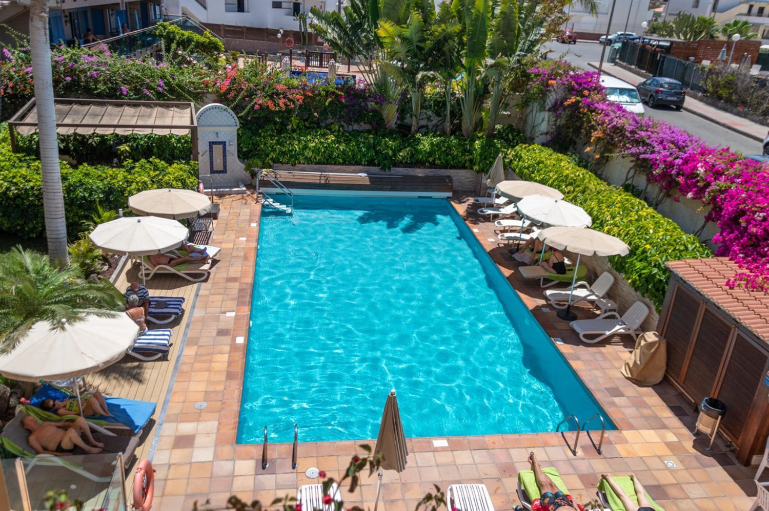 Apartamentos Nogalera Maspalomas  Bagian luar foto